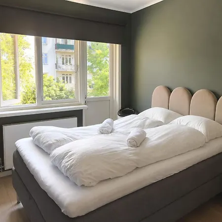 Ov21a - 2br Spacious Lägenhet *
